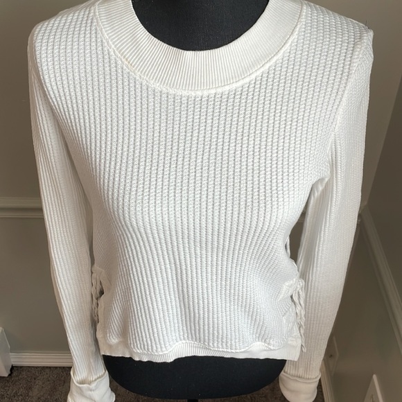 FREE People White Long Sleeve Tunic Sweater Blouse Top Size SP - Picture 3 of 10